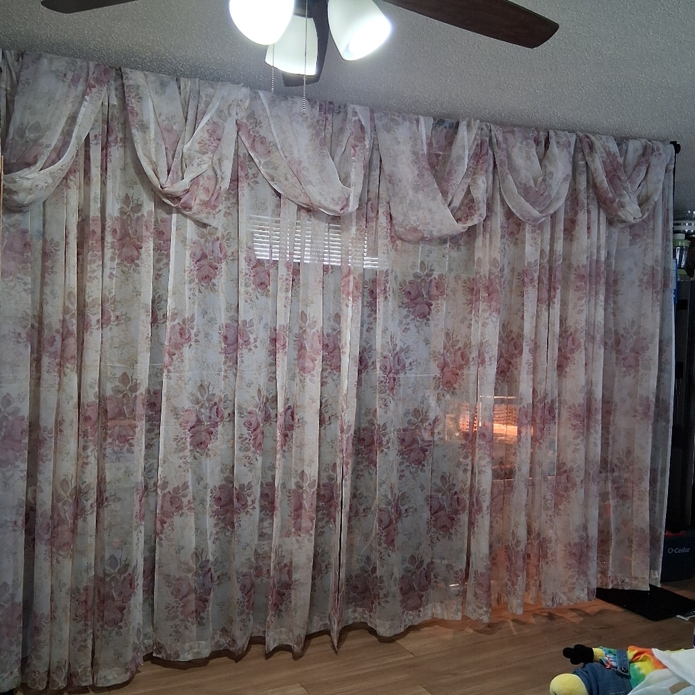 Pretty Sheer Floral Curtains - Picture 5 of 16
